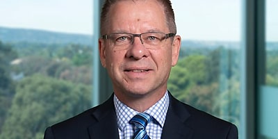 peter crump BDO ad at ob9rcp