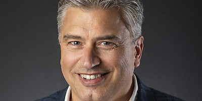 robin sands ad u5cohf