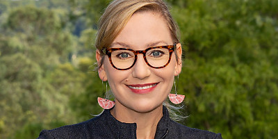 larissa waters greens ad at gixaby
