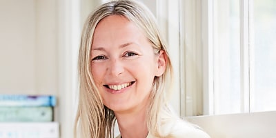 anneke thompson creditorwatch hr gudyhn