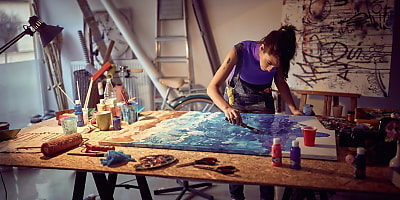 artist painting hr arpbxc