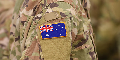 australian soldier hr2 bobbvh