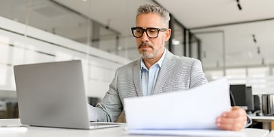 boss desk documents hr tlg1ft