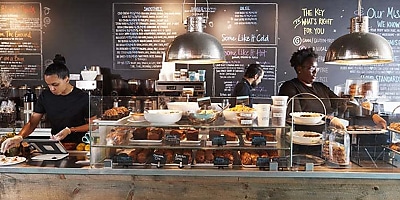 cafe workers hr yqckb8