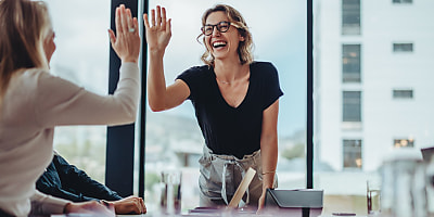 employee high fives hr bhctdu