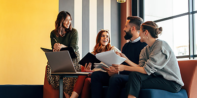 happy workplace hr ylr3lk