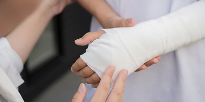 injured person hr y8oogh