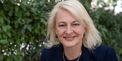 kylie baullo 2 hr ow5mv2