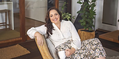 lauren karan 2 hr wiyrjy