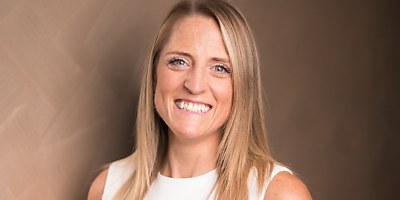 maddi robins redballoon big red hr jxe9ek