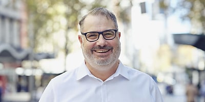 nic cola RMIT 1 hr oewh6b