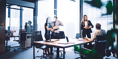 office employees interaction hr hhpyfv