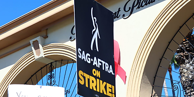 sag aftra strikes hr uxgzke