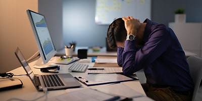 stressed overthinking employee hr ud1hkj