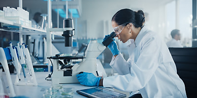 woman science lab hr xvmyac