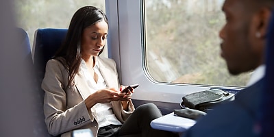 work commute train hr llkmg4