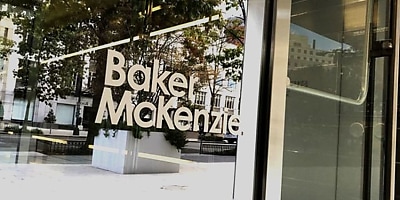 baker mckenzie lw