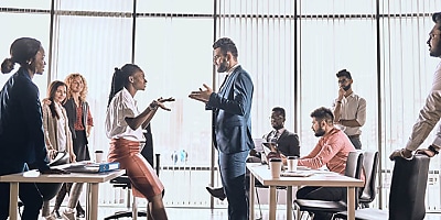 employees discussing myb