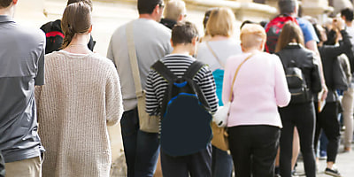 queue outside ne