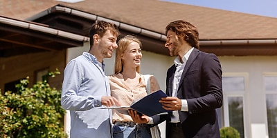 agent client selling property reb d7y189