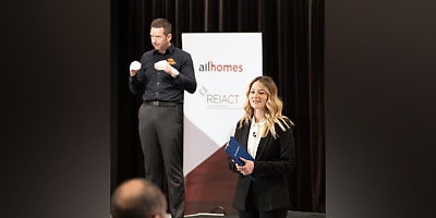 auslan interpreted auctioneering championships reb cdyeik