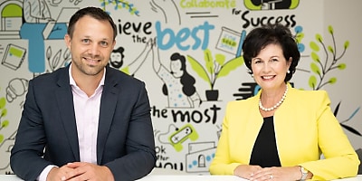 Anita Justin Realmark reb