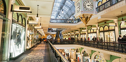 shopping mall interior ad at izmwbd