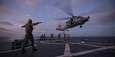 RAN Romeo aboard HMAS Arunta xjuqpi