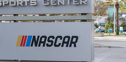 NASCAR hq sign cd molmkj