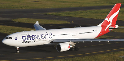 Qantas One World f1cmk4