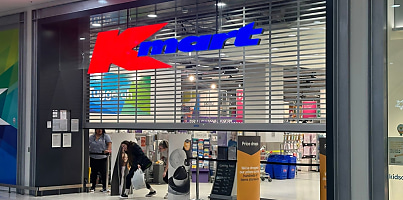 kmart closing doors csc sr9hyz