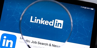 linkedin app tablet cd pogmqr