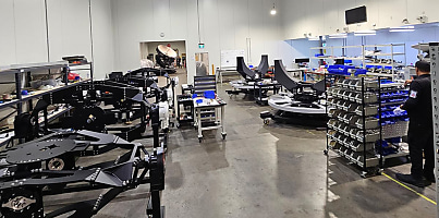 Assembly line 2m King Cobra terminals ftvynr