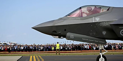 AustralianF35airplane 850x493