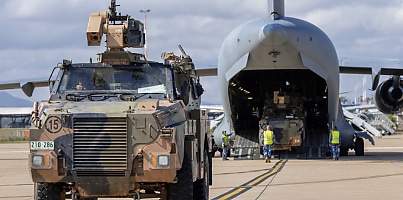 Australian Army Bushmaster RAAF C 17A Globemaster dc hdubig