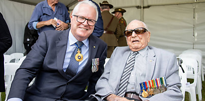 Chris Dawson AC APM World War II veteran Arthur Leggett dc z3fqwj