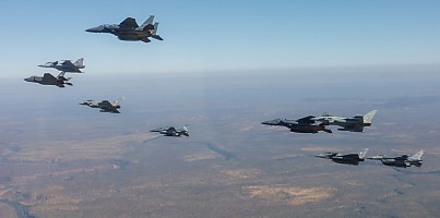 Exercise Pitch Black 24 dc rryswe