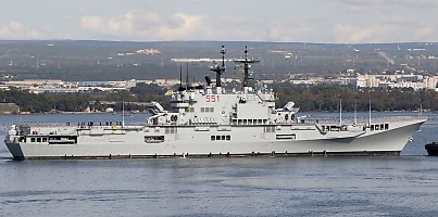 Giuseppe Garibaldi italian aircraft carrier dc v43evr