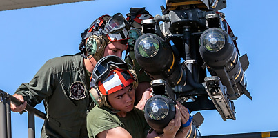 KC 130J Hercules with Hellfire missiles dc en9uzi