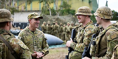 LTGEN Simon Stuart dc hg4qz7