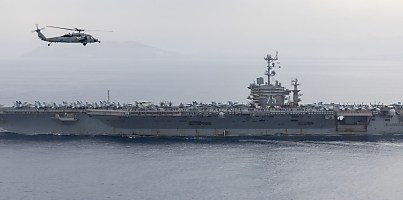 MH 60S Sea Hawk helicopter USS Harry S Truman dc crrdx9