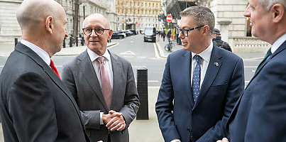 Pat Conroy John Healey AUKMIN DID London dc ll9ch4