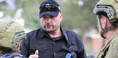 Paul Cale Kinetic Fighting dc qa3j4c