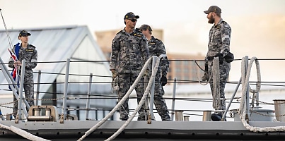 Royal Australian Navy sailors HMAS Diamantina dc iqpmis