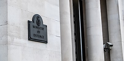 UK Defence office Whitehall 2 dc lnybgr