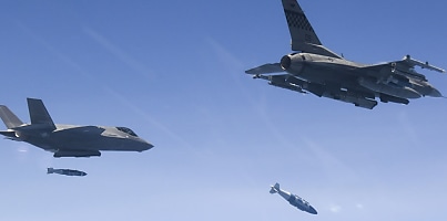 US Air Force F 16 South Korean F 35A Lightning II dc ale1wm