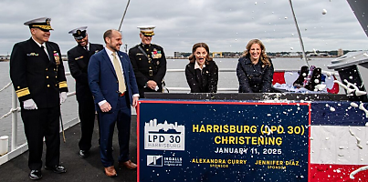 USS Harrisburg christening dc ize9ta