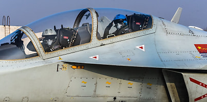 chinese air force pilot dc dk4w11