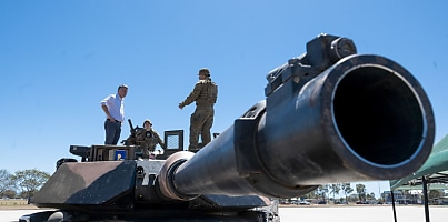 richard marles lavarack barracks visit is40nl