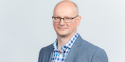Hamish Headshot 2 cdbspw